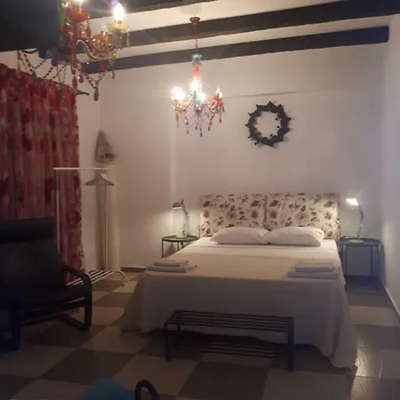 Dominici 3* Амолиани